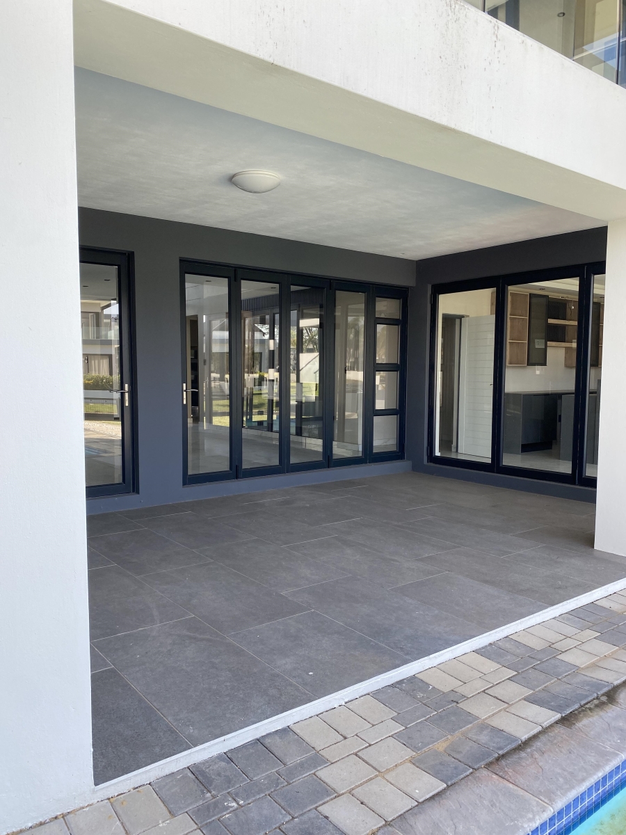 5 Bedroom Property for Sale in The Islands Estates North West